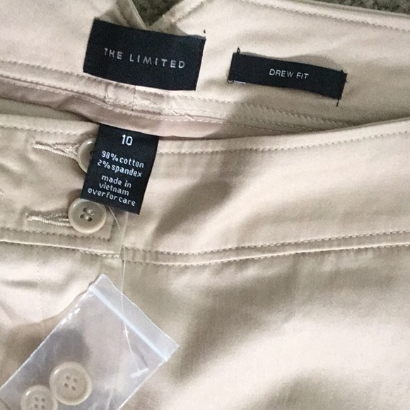 The Limited Beige colored shorts - Picture 3 of 6